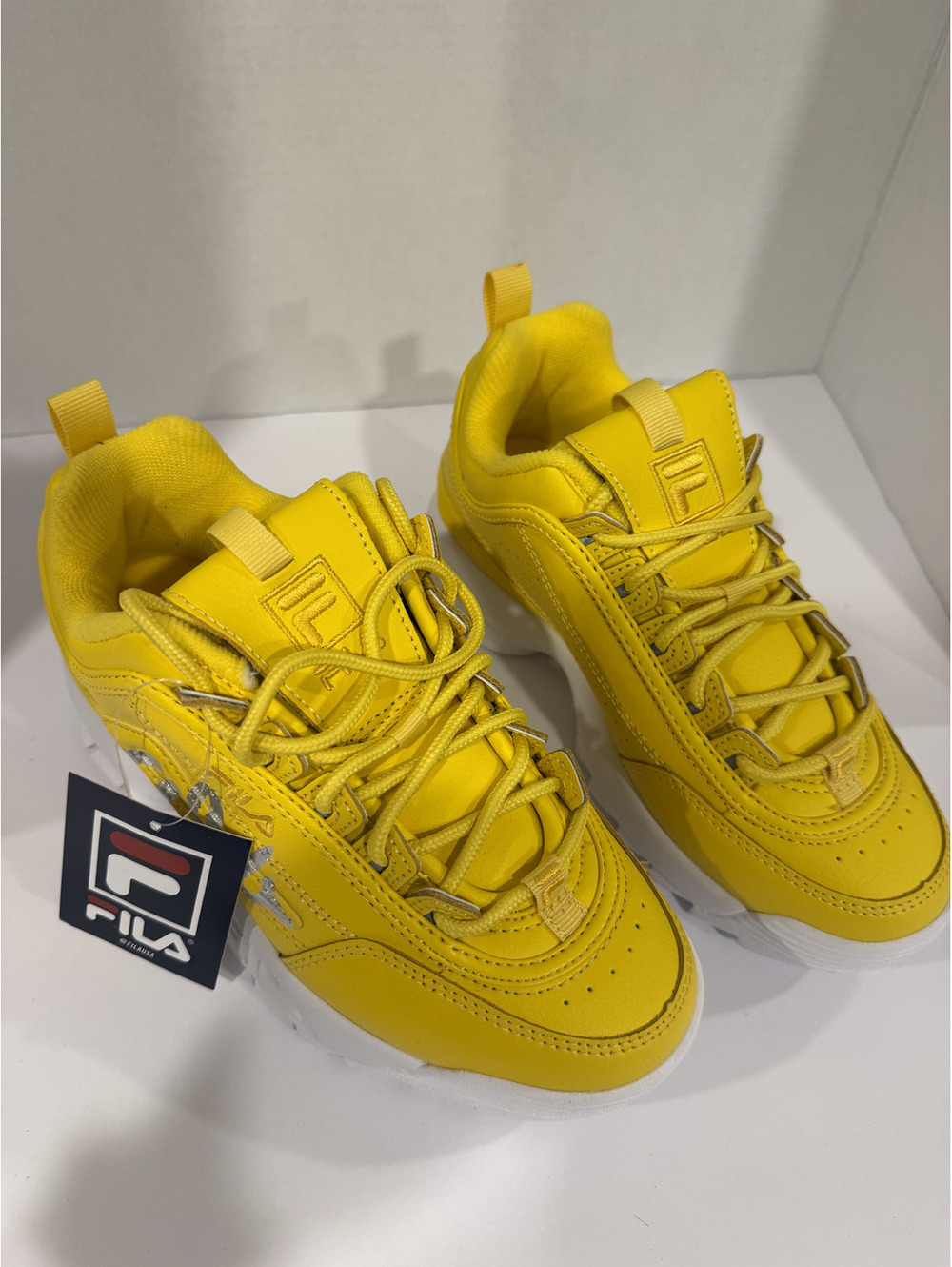 Kid's size 3 Fila Disruptor II Beautifull Brite Yellow Leather Sneakers
